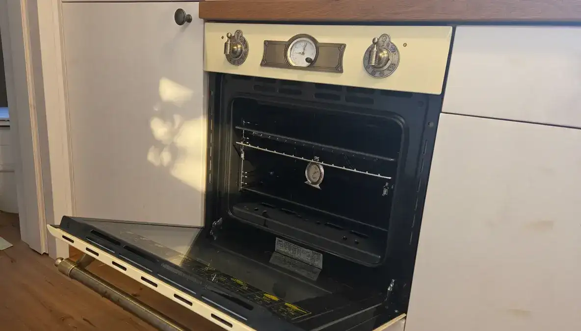 Unser Gasbackofen-Drama: von Kohle-Pizza zu Glück